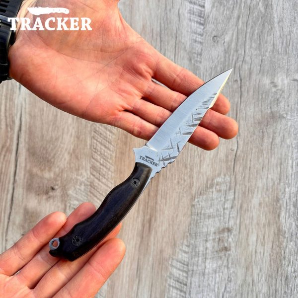 High-Quality Tactical Survival Knife with Walnut Handle